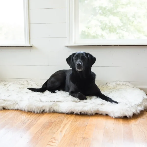 Pretor Puprug Runner Faux Fur Memory Foam Dog Curve Mat