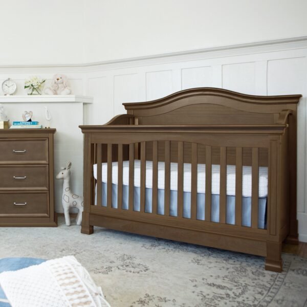 Louis 4-in-1 Convertible Crib