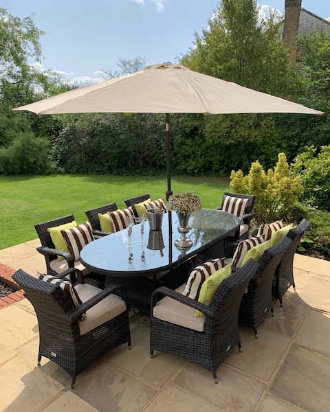 HOTSALES 8 SAVANNAH Armchair oval table set