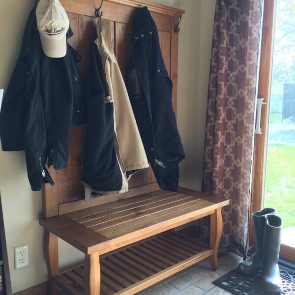 Bernnadette 40'' Wide Pine Solid Wood Hall Tree with Bench